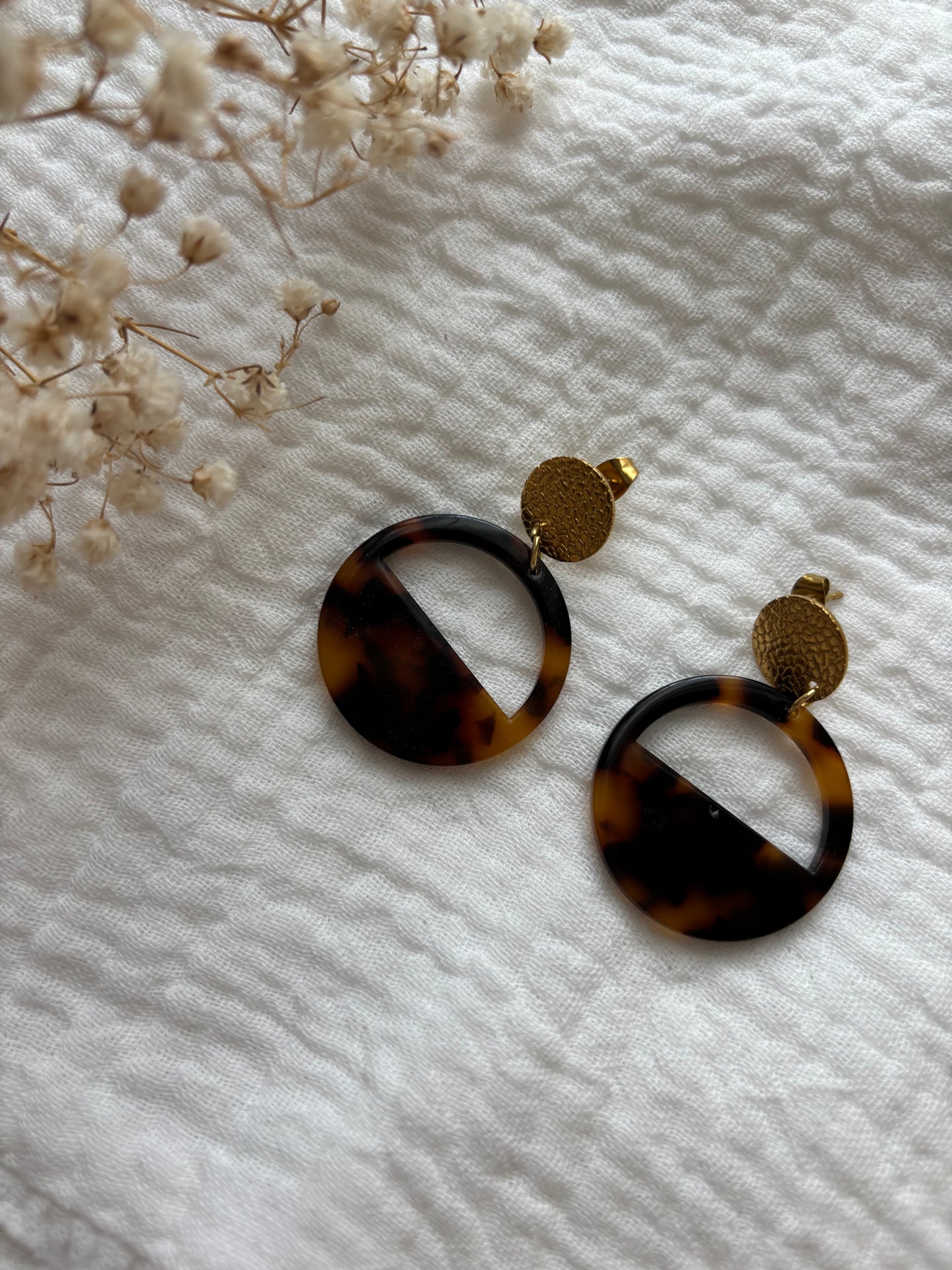 Boucles d’oreilles effet tachetés marrons