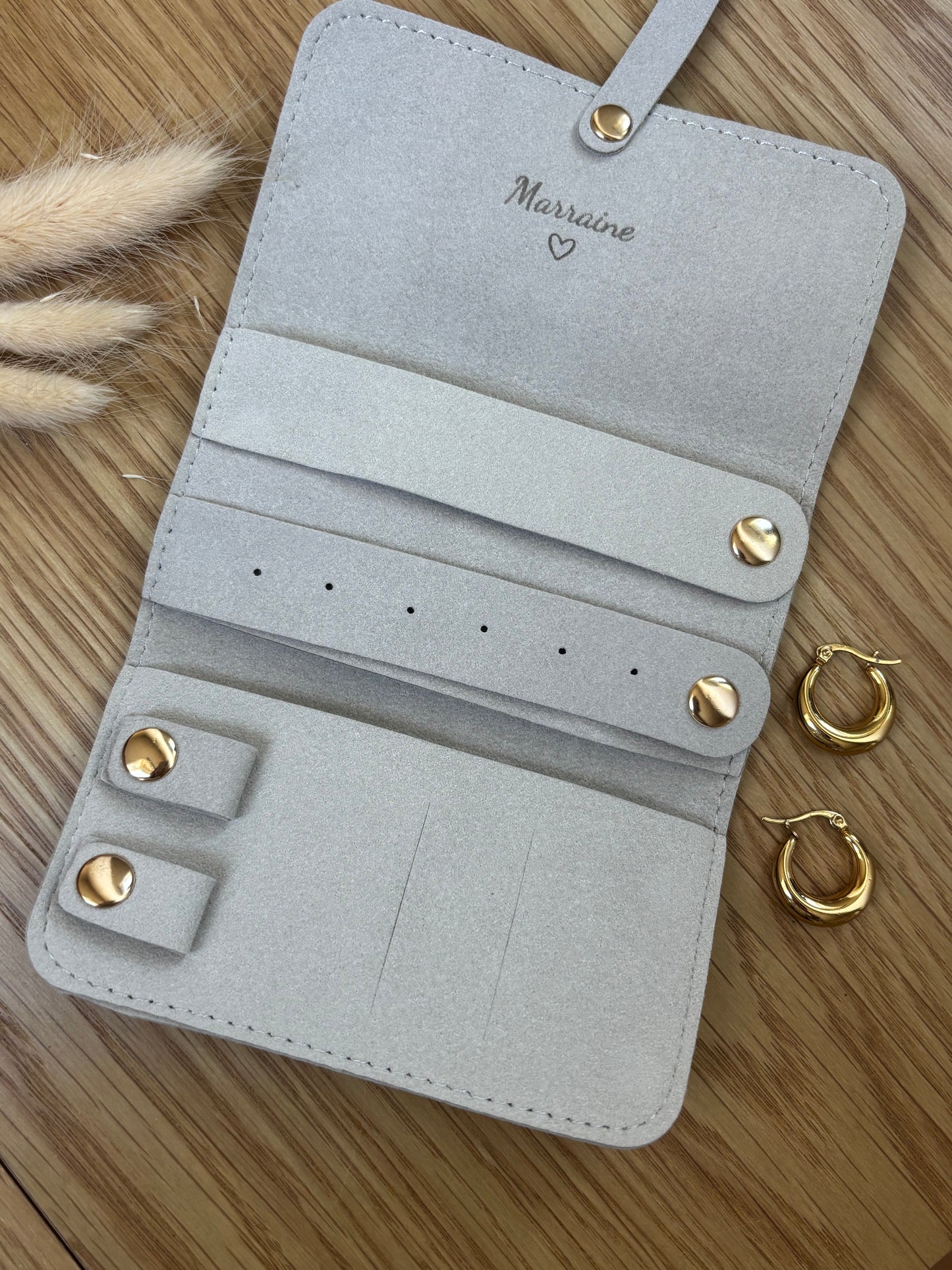 Pochette bijoux