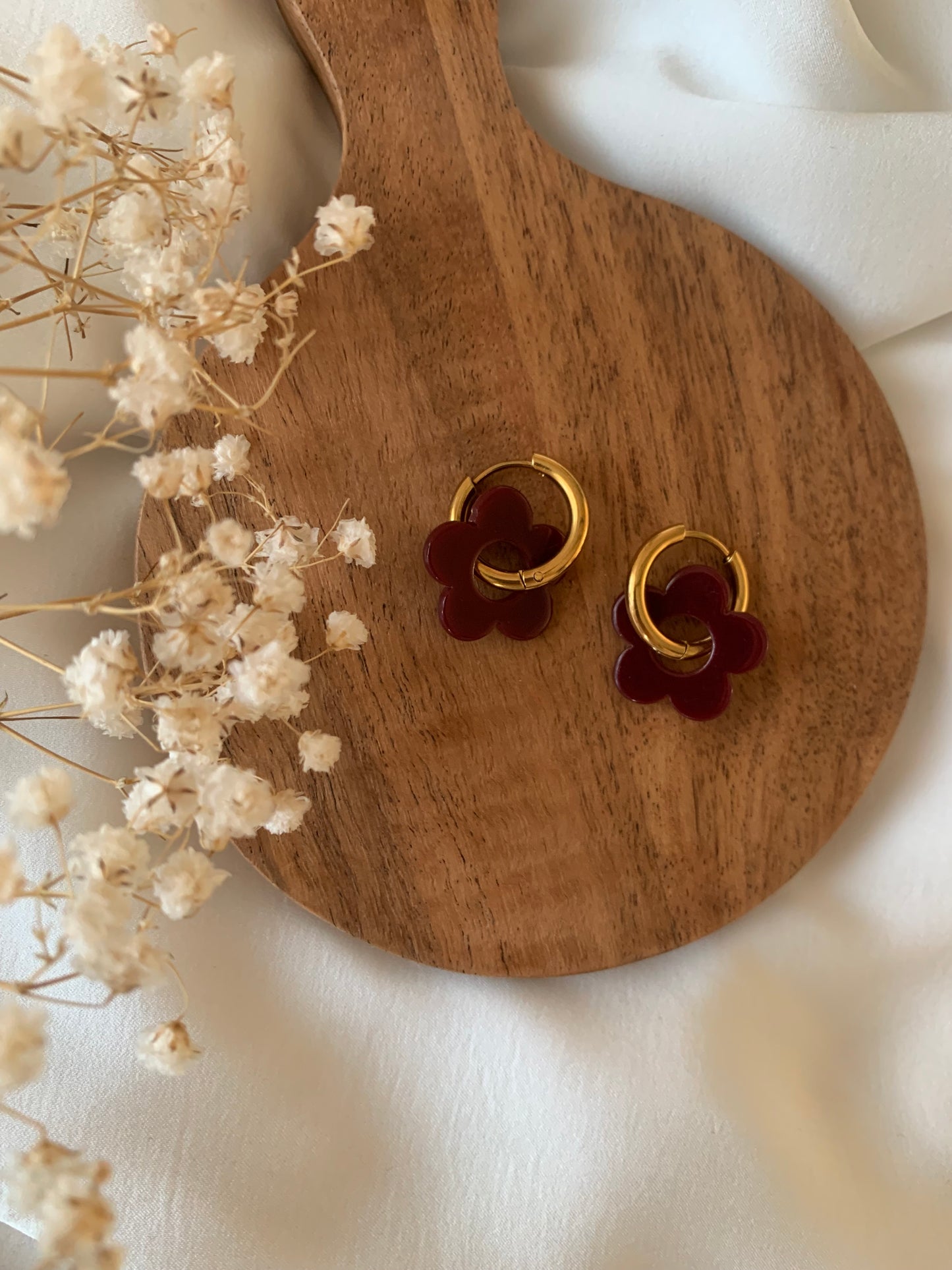 Créoles fleurs prunes