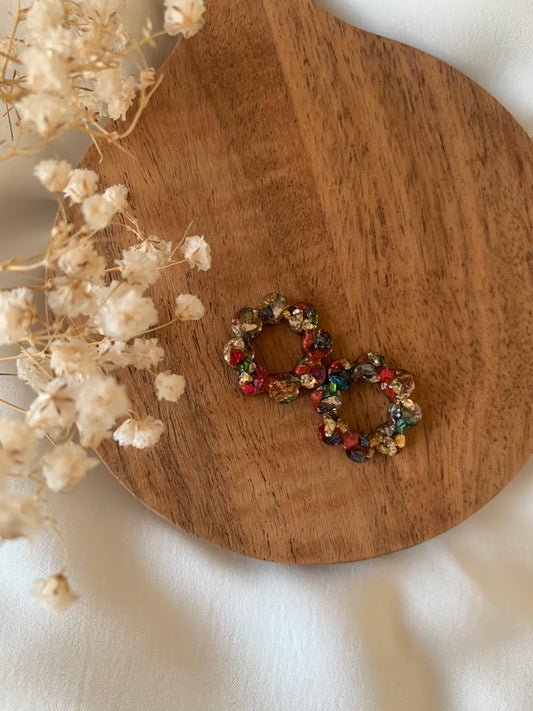 Fleurs pour créoles multicolores